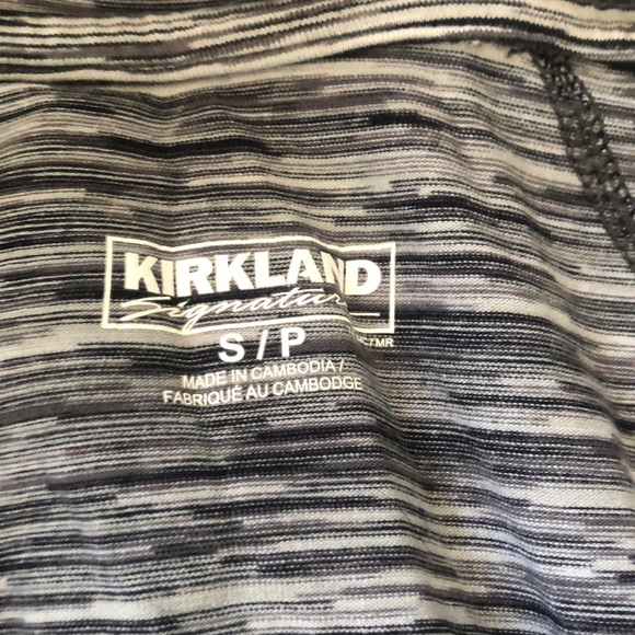 Kirkland sweater - Picture 2 of 2